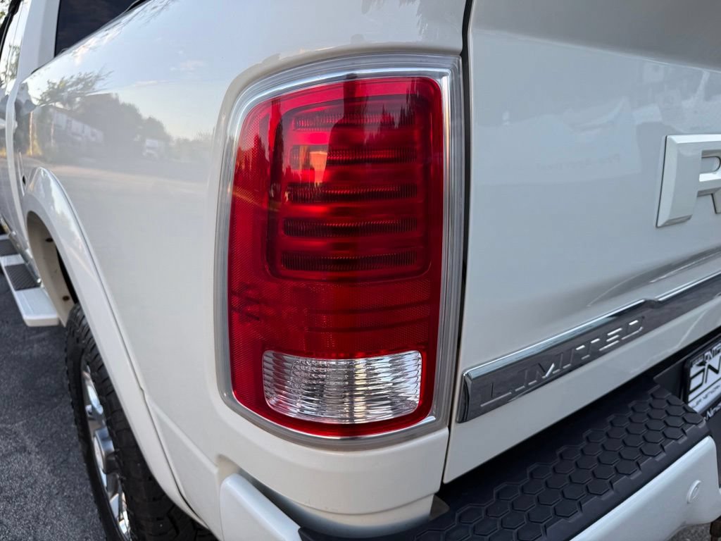Used 2018 RAM 3500 Laramie Longhorn AWD/4WD image 27