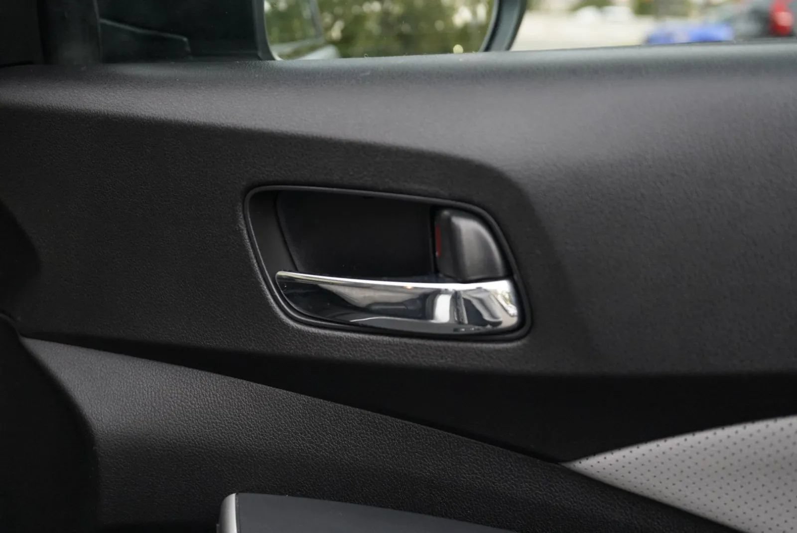 Used 2016 Honda CR-V Touring image 41
