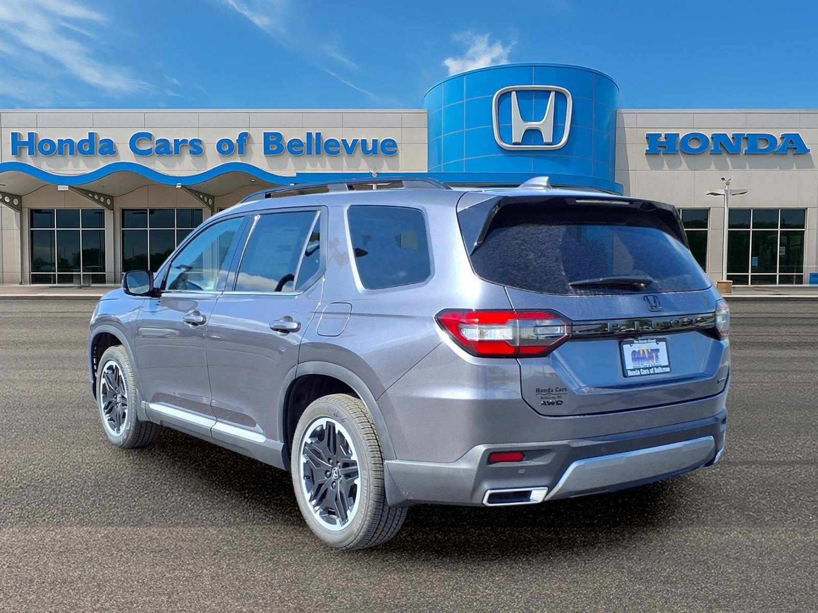 New 2026 Honda Pilot image 3