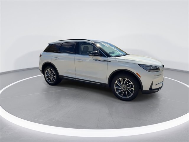 New 2026 Lincoln Corsair Premiere image 2