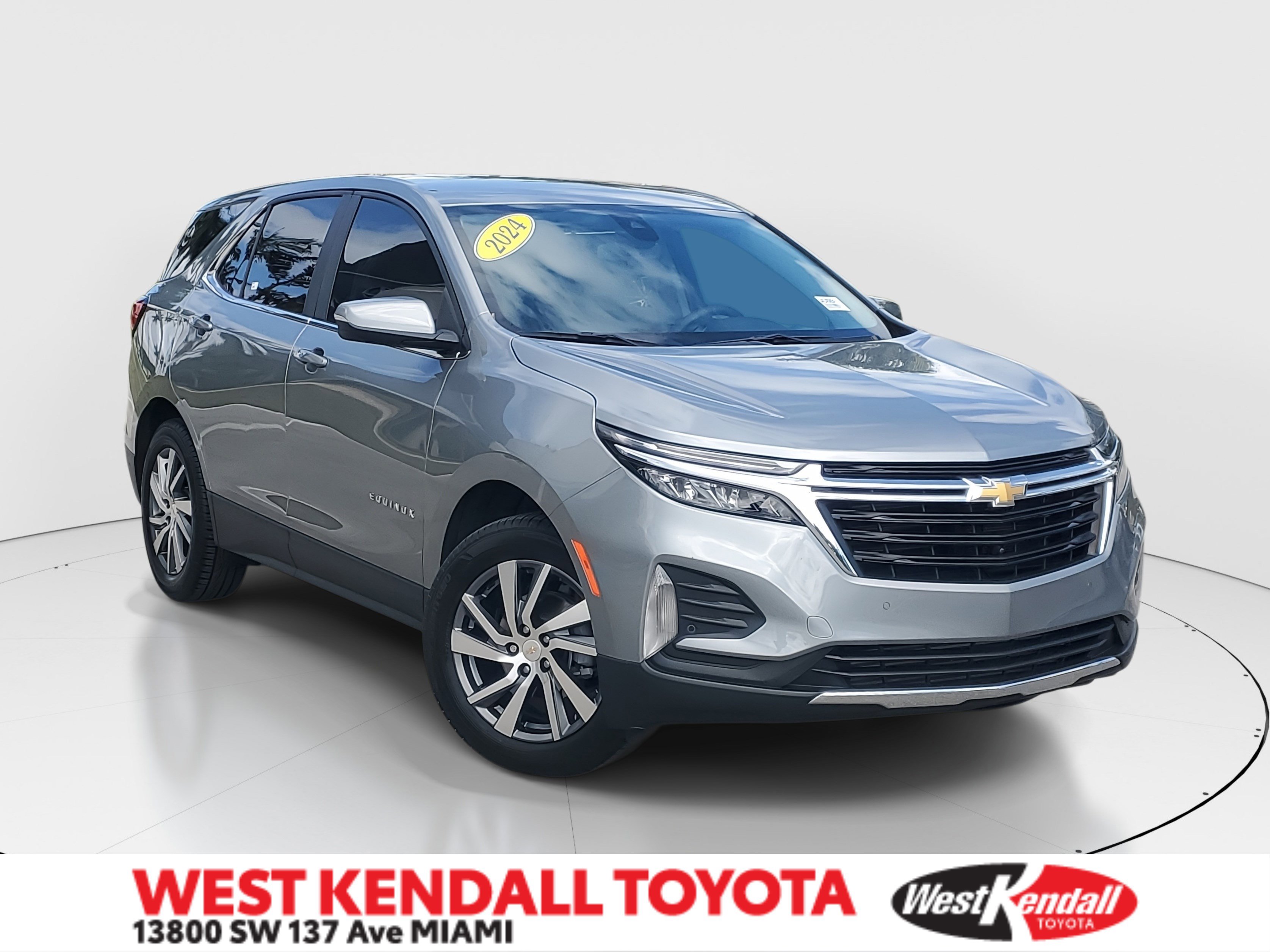 Used 2024 Chevrolet Equinox LT image 1