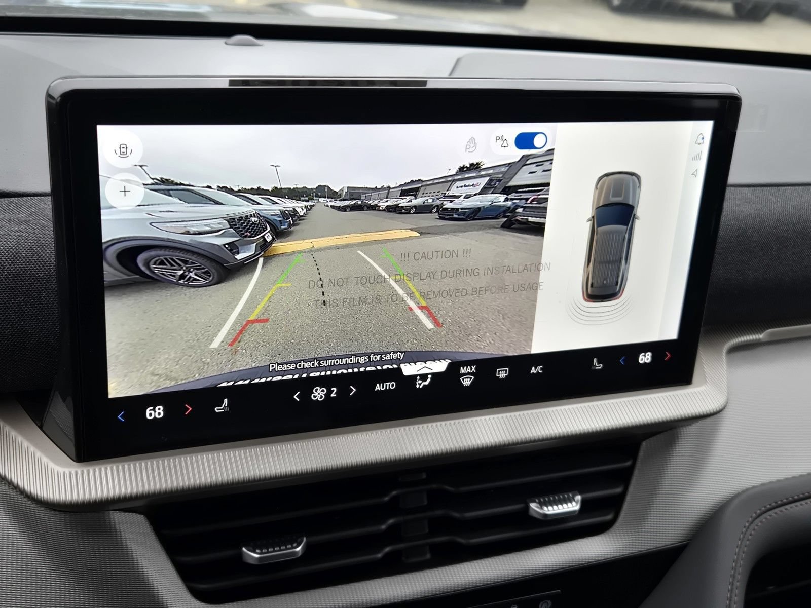 New 2026 Ford Explorer Active RWD image 10