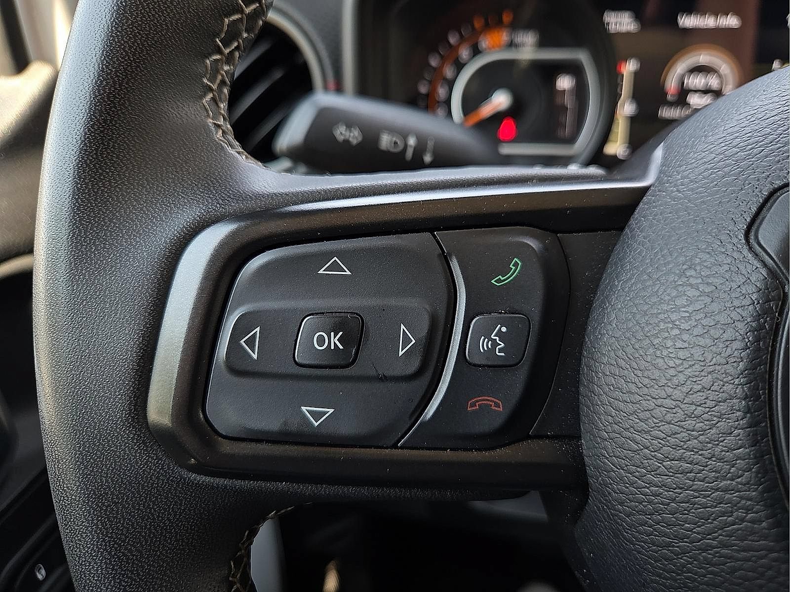 Used 2025 Jeep Wrangler Unlimited Rubicon AWD/4WD image 20