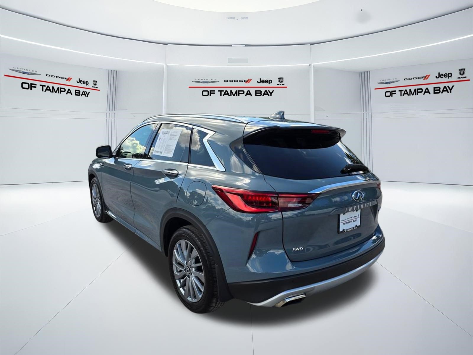 Used 2025 INFINITI QX50 Luxe AWD/4WD image 4