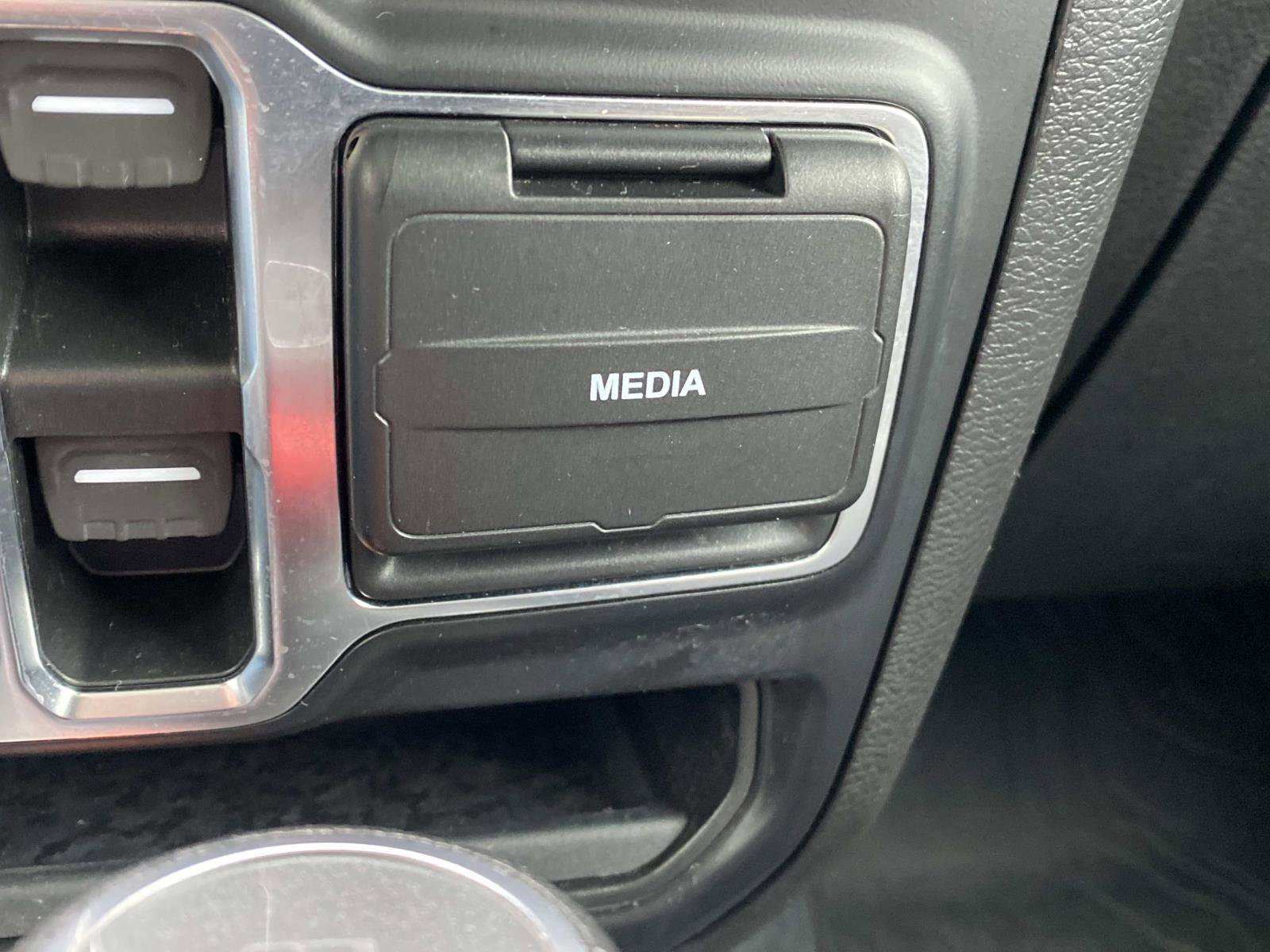 Certified 2022 Jeep Gladiator Overland image 42