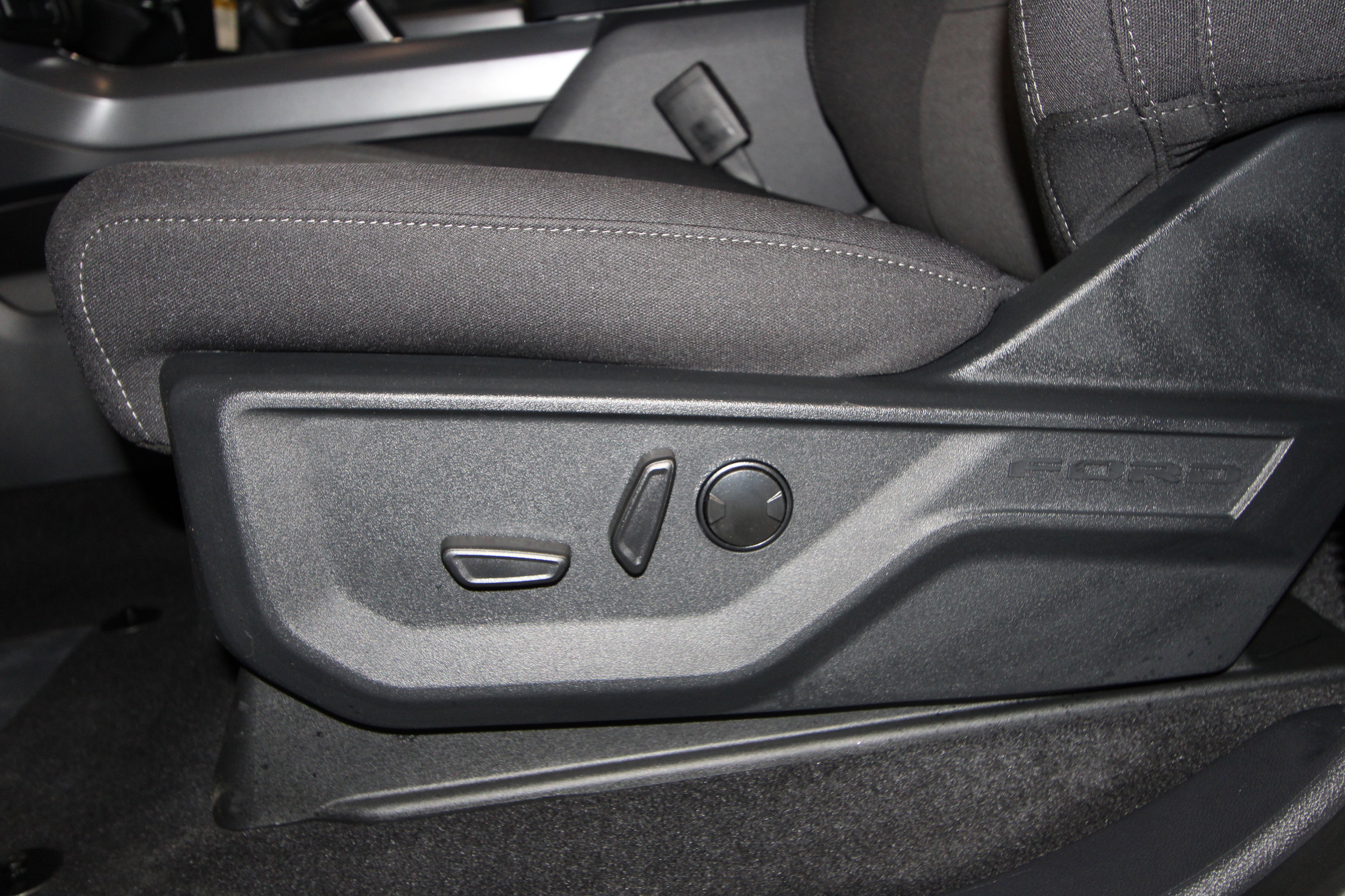 New 2025 Ford F150 XLT w/ Equipment Group 302A MID AWD/4WD image 6