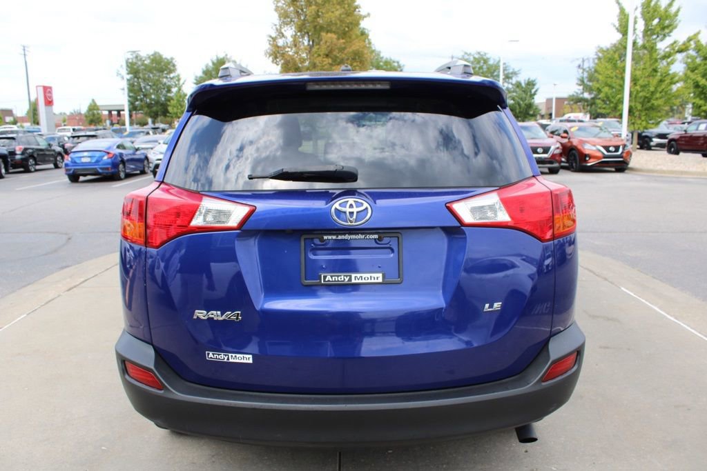 Used 2015 Toyota RAV4 LE image 7