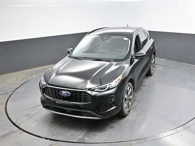 Used 2024 Ford Escape Platinum AWD/4WD image 40