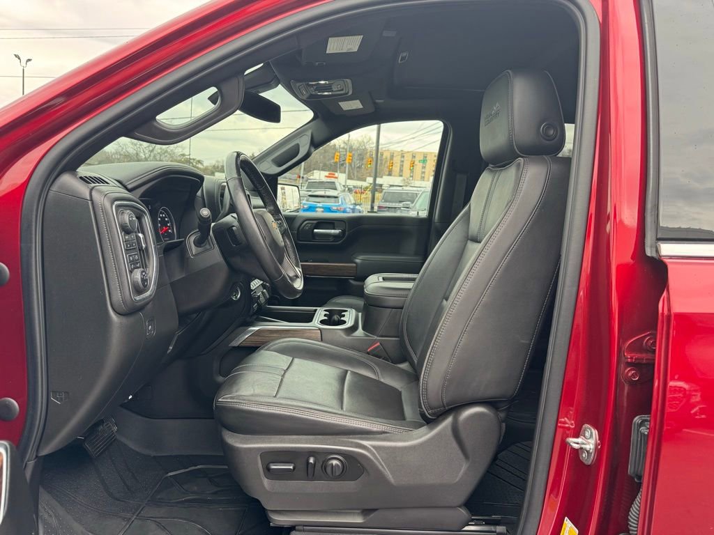 Used 2021 Chevrolet Silverado 1500 High Country image 14
