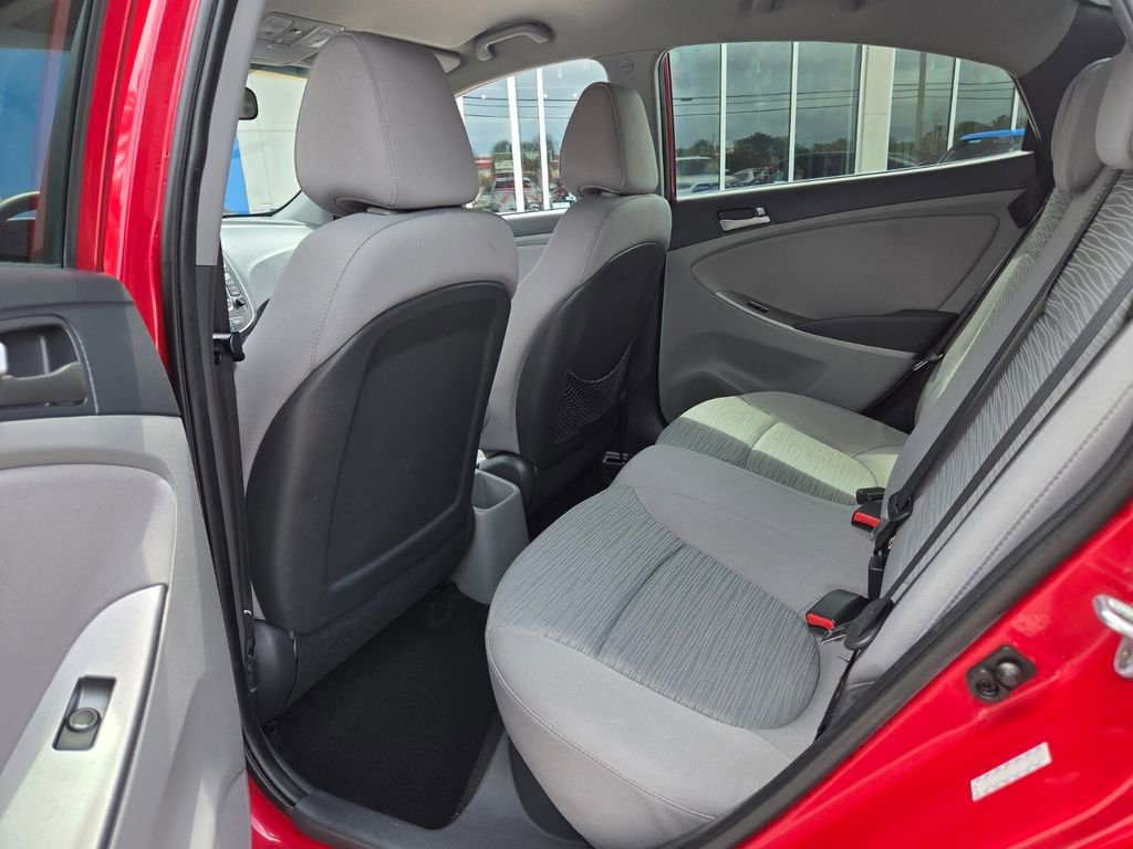 Used 2016 Hyundai Accent SE FWD image 11