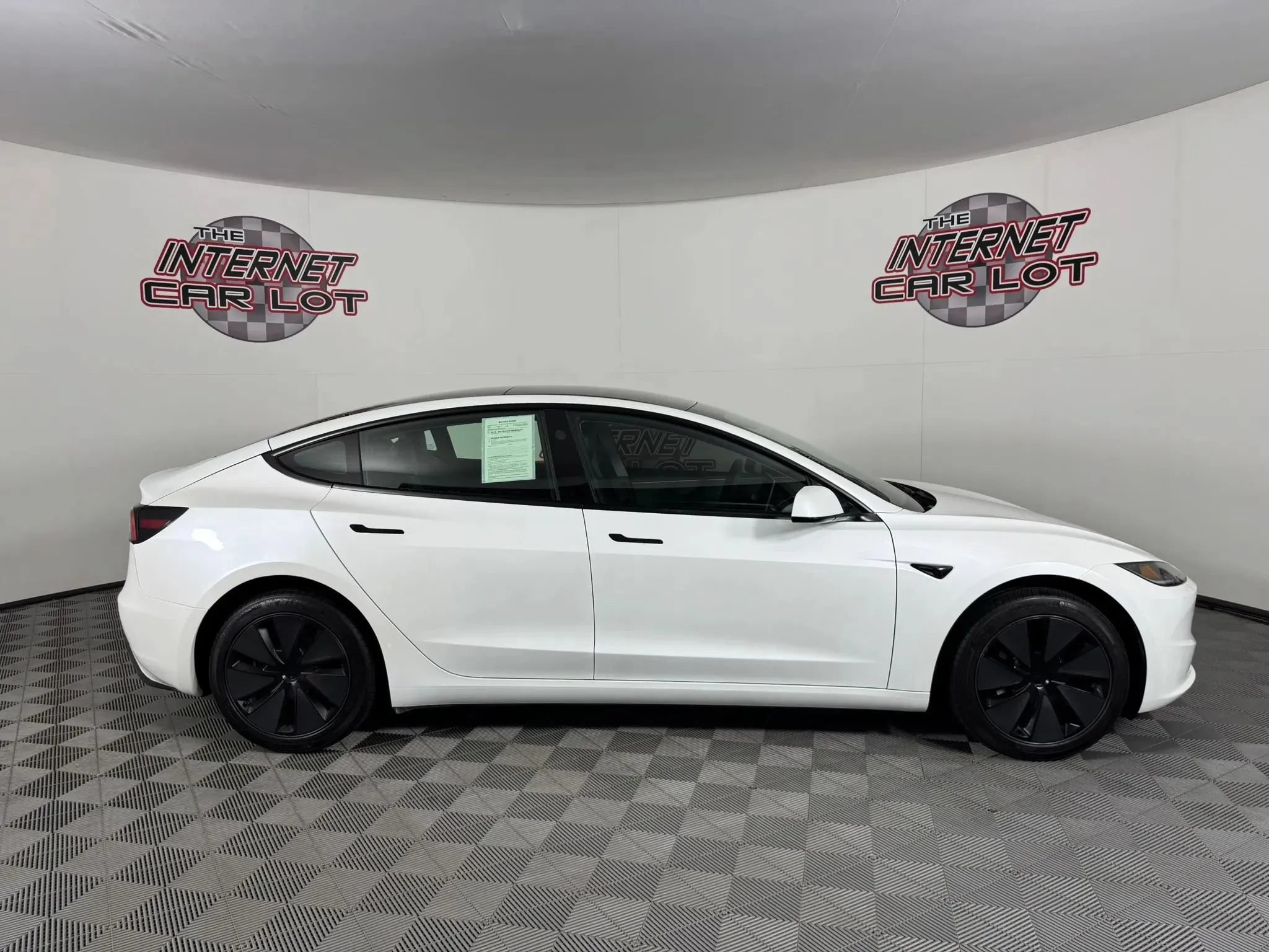 Used 2025 Tesla Model 3 Long Range RWD image 8