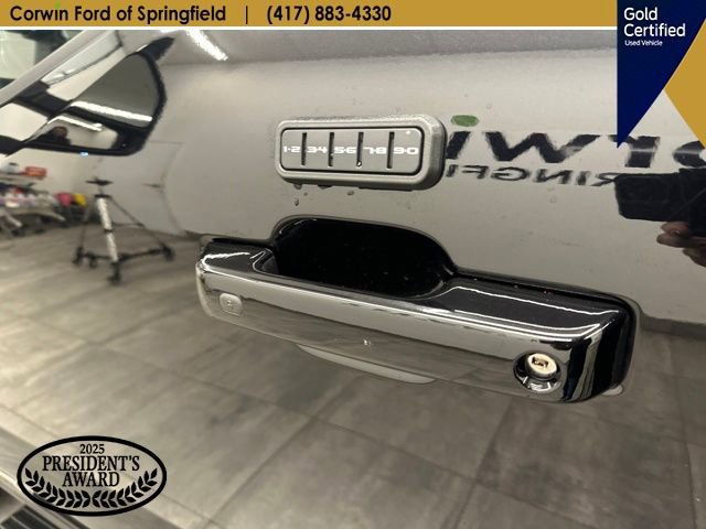 Certified 2025 Ford F150 Platinum w/ FX4 Off-Road Package image 28