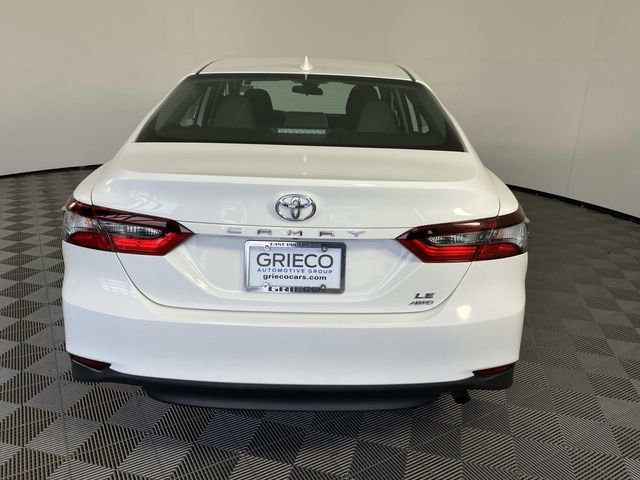 Used 2024 Toyota Camry LE AWD/4WD image 7