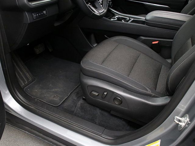 Certified 2024 Chevrolet Traverse LT image 26