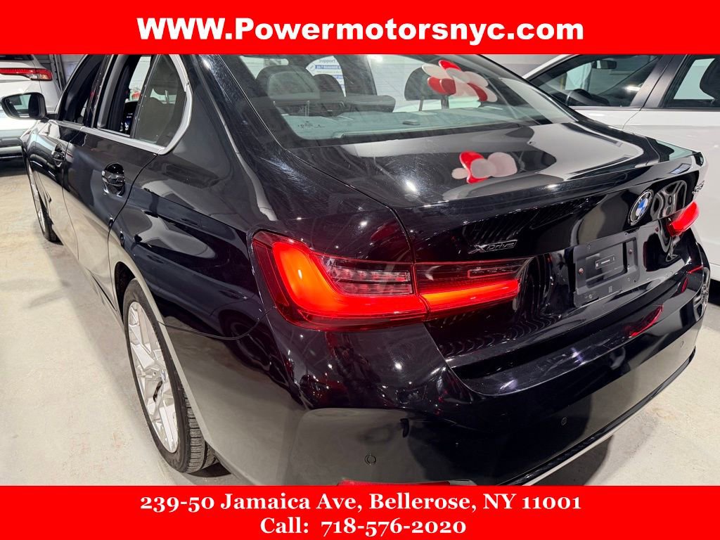 Used 2025 BMW 330i xDrive Sedan image 2