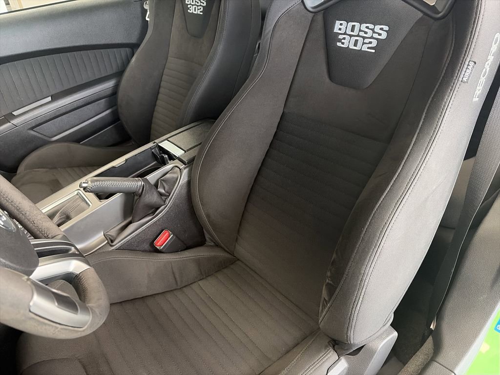 Used 2013 Ford Mustang Boss 302 w/ Boss 302 Accessory Pkg RWD image 12