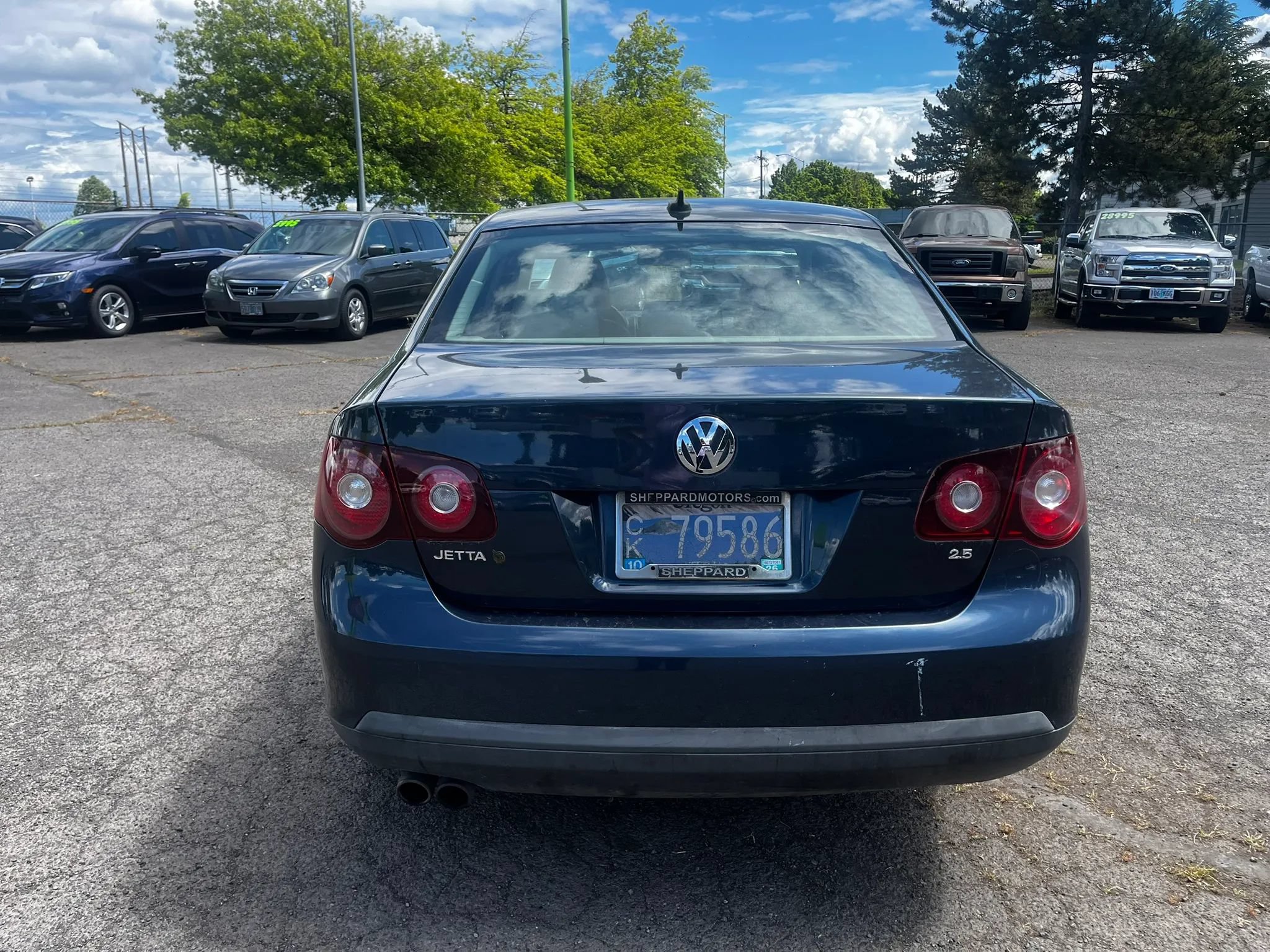 Used 2009 Volkswagen Jetta SE FWD image 4