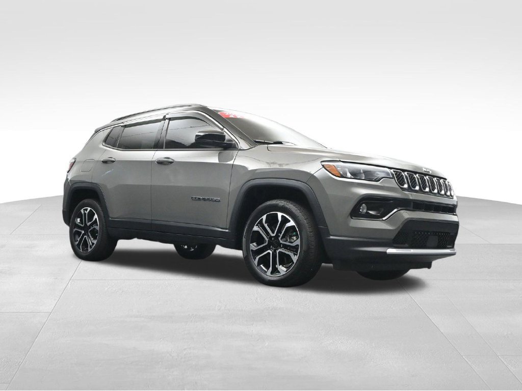 Used 2023 Jeep Compass Limited AWD/4WD image 30