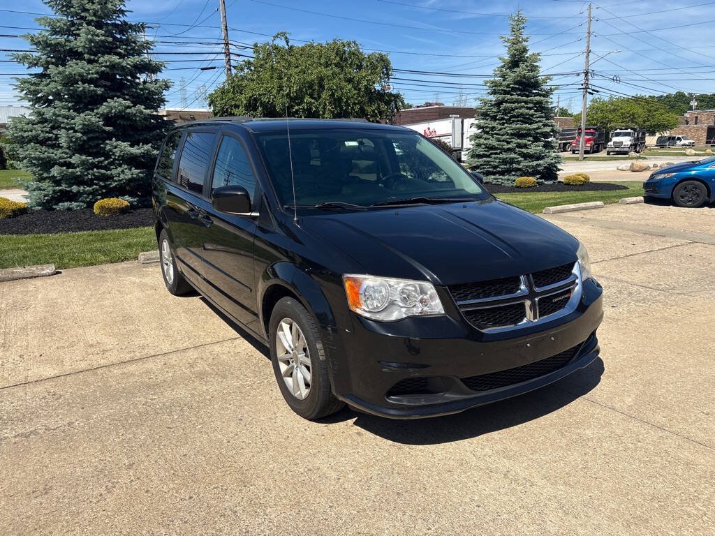 Used 2013 Dodge Grand Caravan SXT FWD image 1