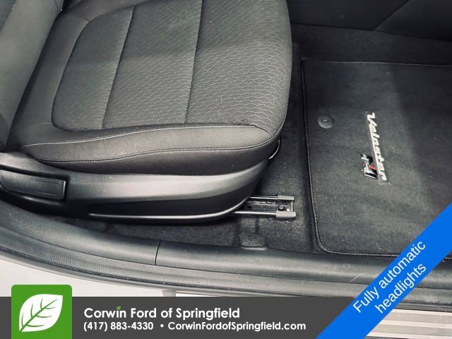 Used 2020 Hyundai Veloster N w/ Performance Package image 10