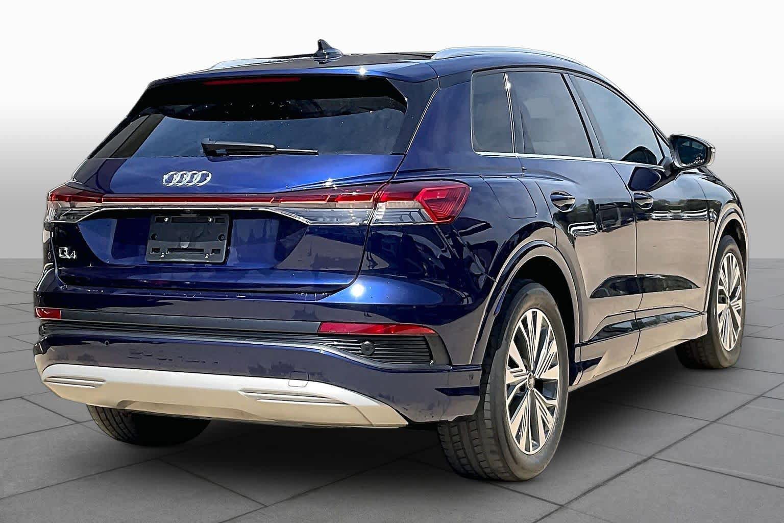 Used 2023 Audi Q4 e-tron Premium Plus w/ Premium Plus RWD image 11