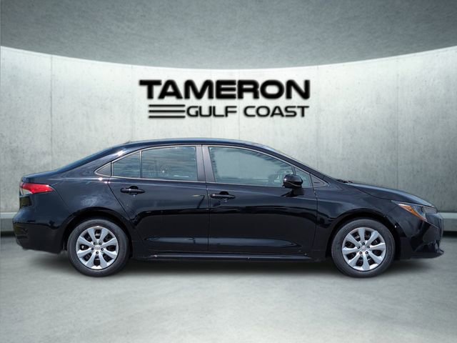 Used 2024 Toyota Corolla LE FWD image 7
