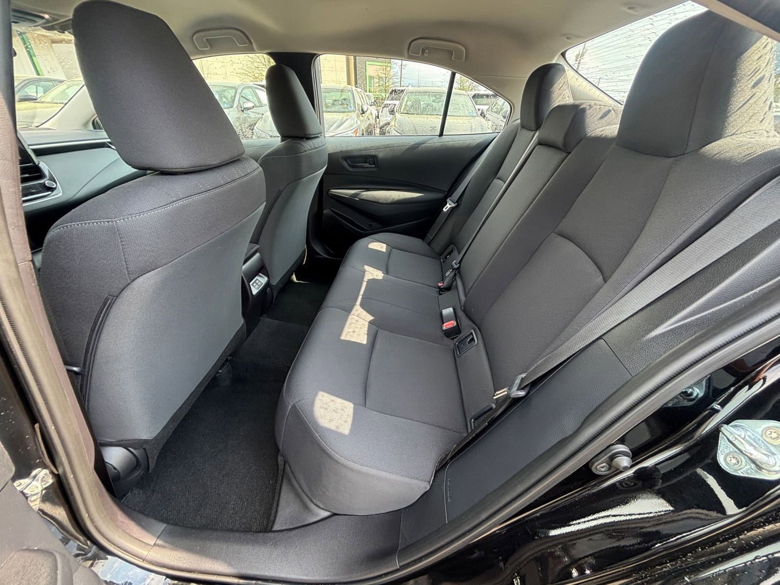 Used 2025 Toyota Corolla LE image 25