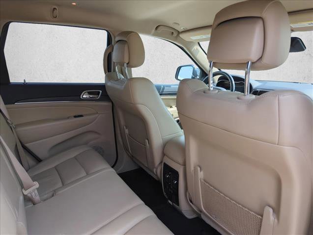 Used 2019 Jeep Grand Cherokee Limited RWD image 23