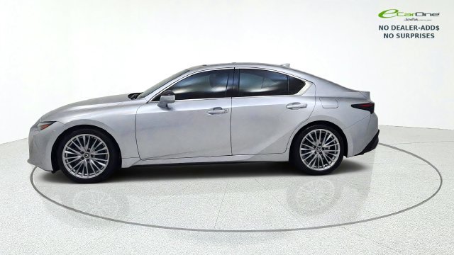 Used 2023 Lexus IS 300 w/ Premium Package RWD image 4
