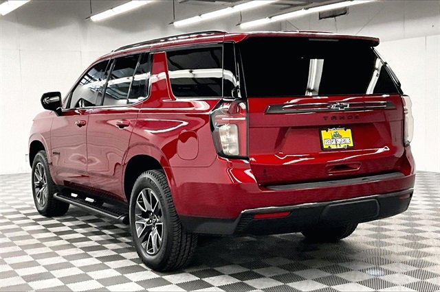 Used 2021 Chevrolet Tahoe Z71 image 2