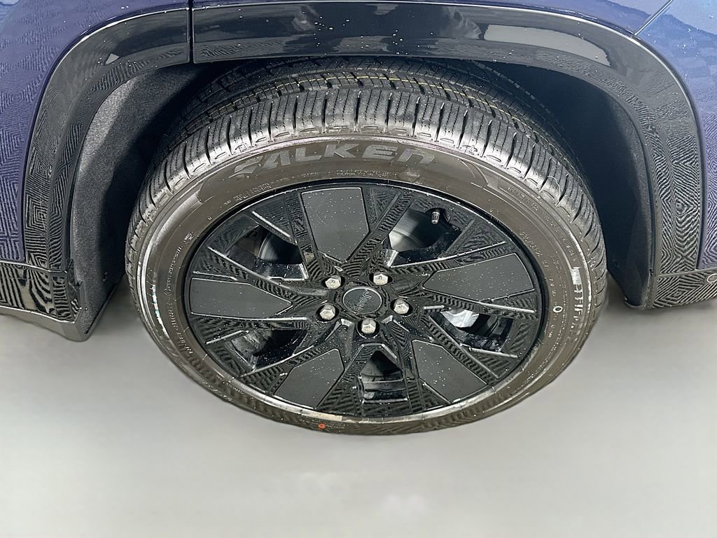 New 2025 Jeep Wagoneer S Launch Edition image 17