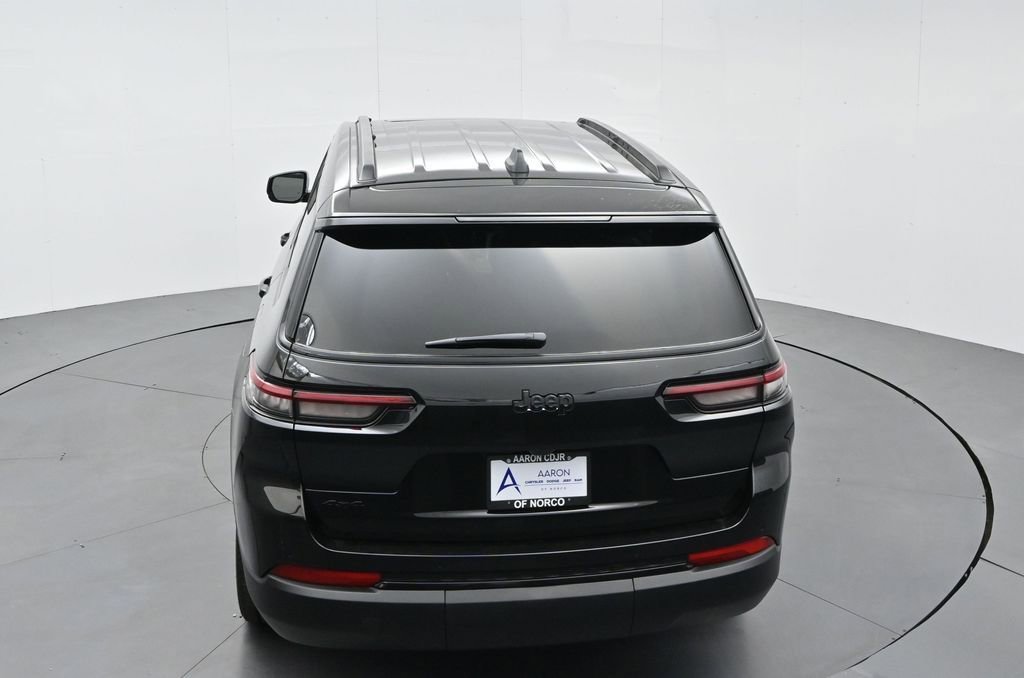 New 2025 Jeep Grand Cherokee L Altitude image 59