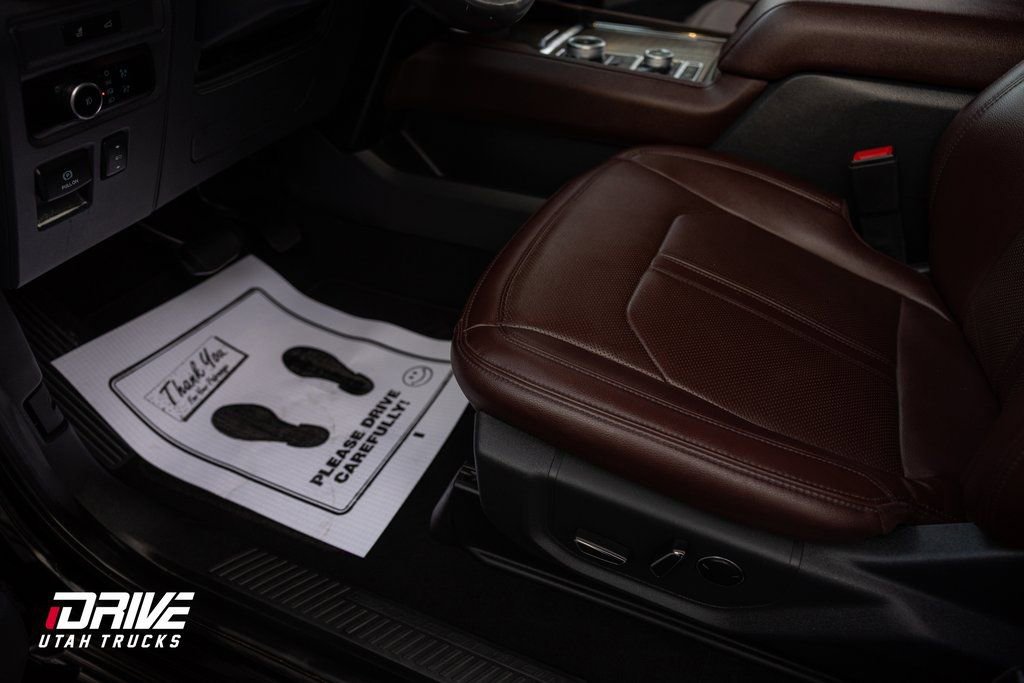 Used 2024 Ford Expedition Limited image 24