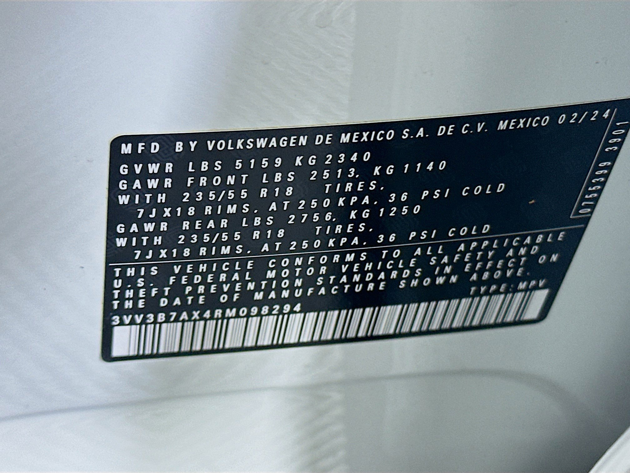 Used 2024 Volkswagen Tiguan SE image 12