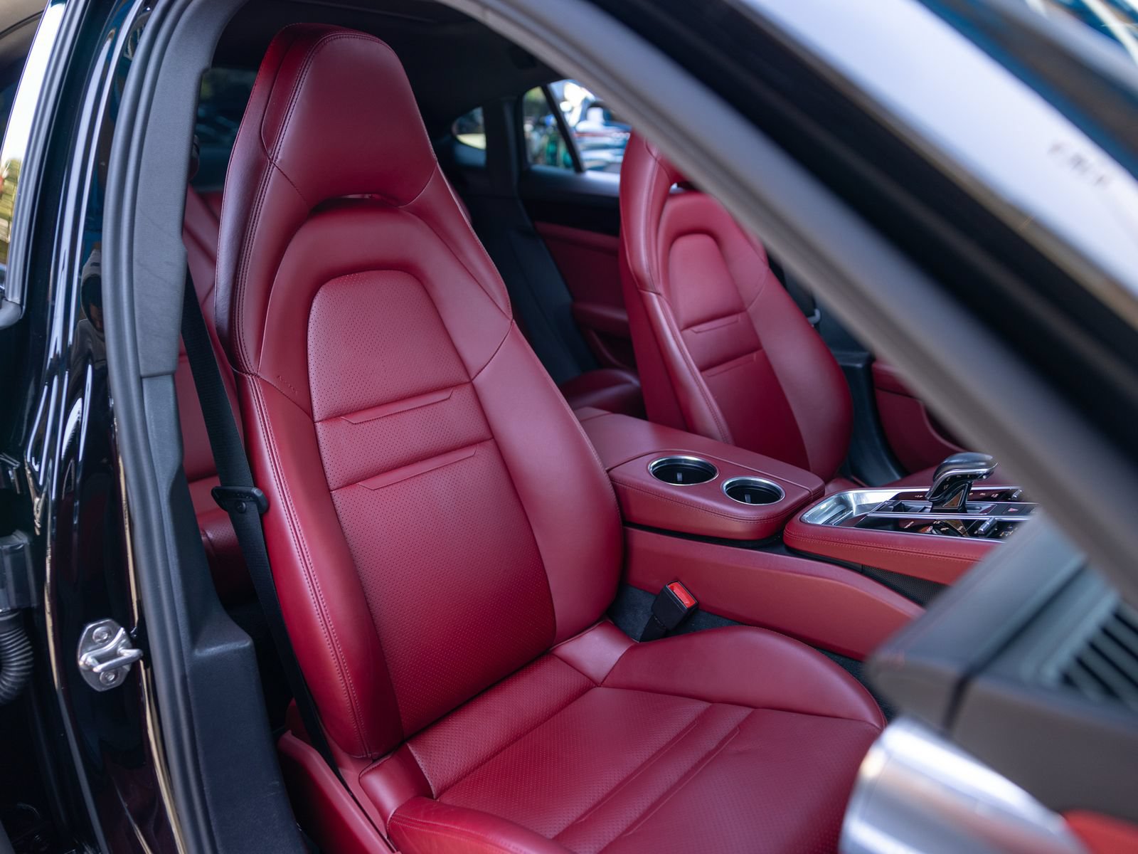 Certified 2020 Porsche Panamera image 53