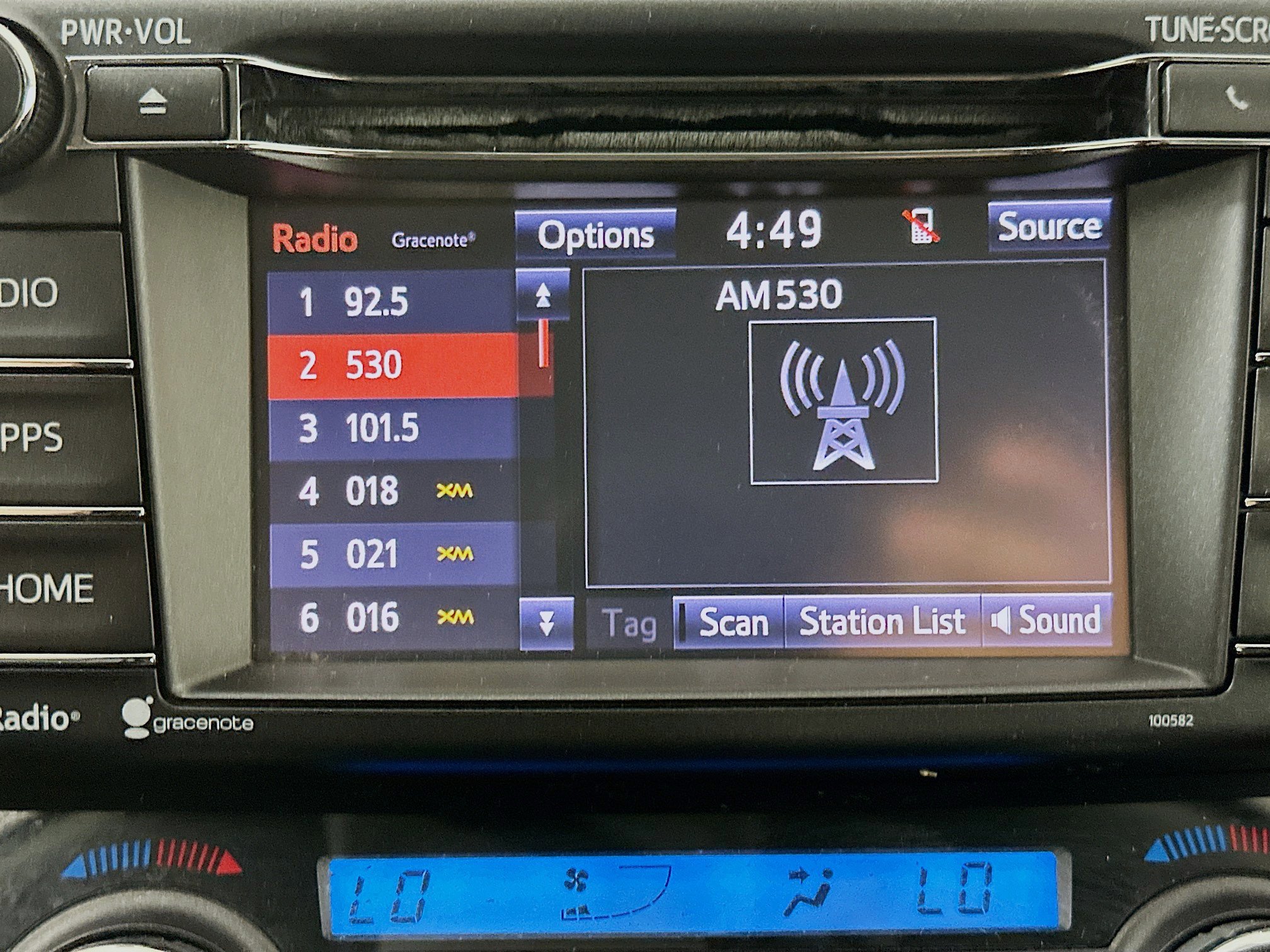 Used 2016 Toyota RAV4 XLE image 19