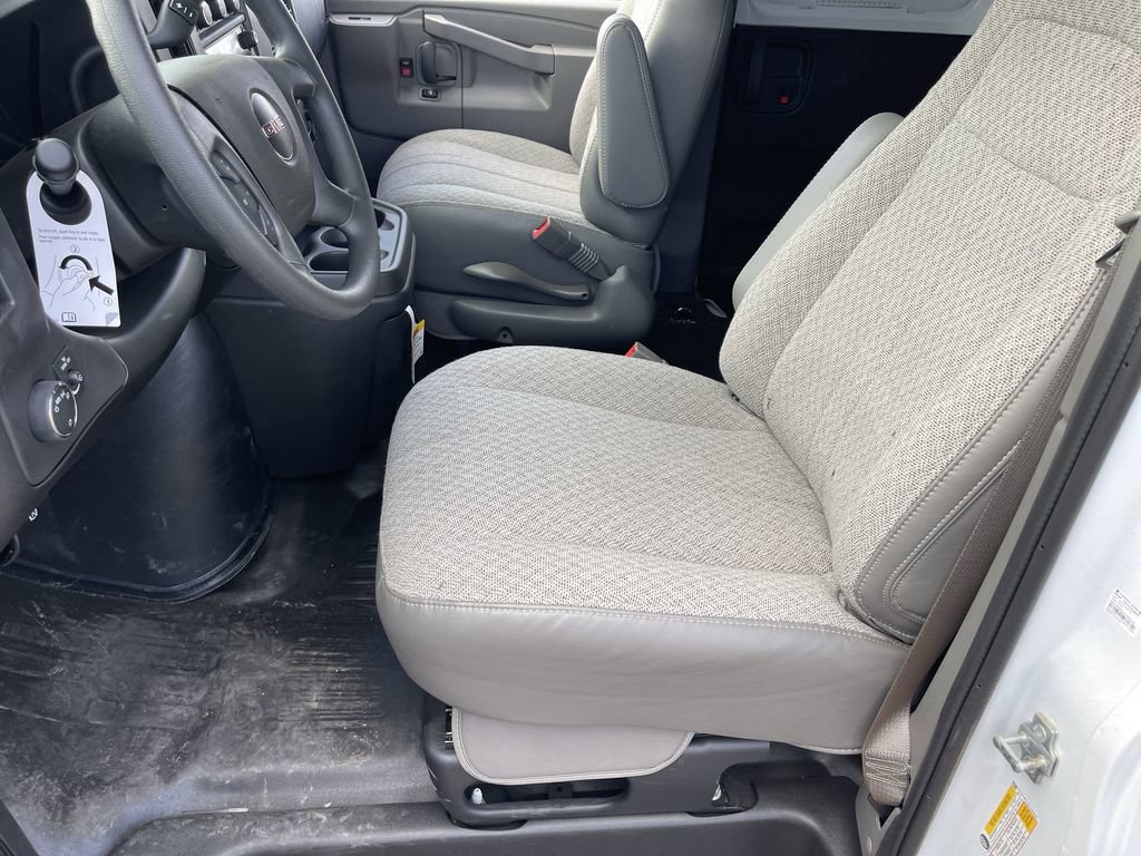 New 2025 GMC Savana 2500 Extended w/ Driver Convenience Package RWD image 20