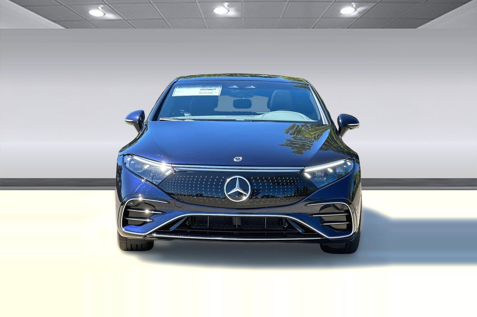 Used 2022 Mercedes-Benz EQS 580 4MATIC Sedan image 5