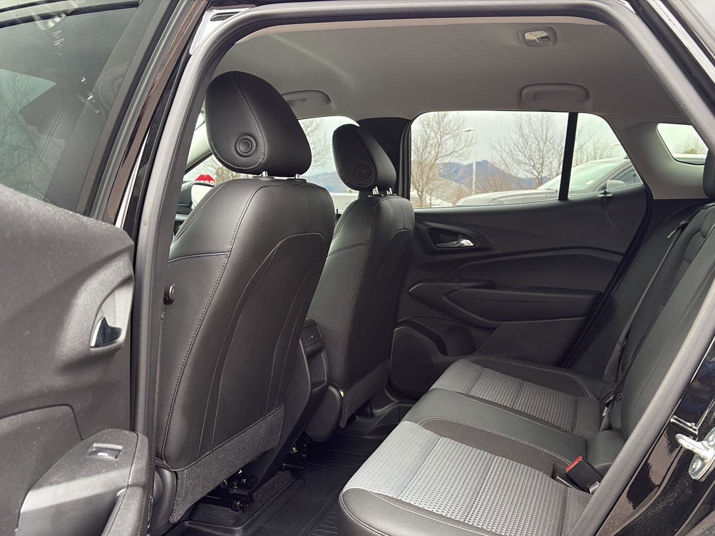 Used 2024 Chevrolet Trax LT w/ Driver Confidence Package image 12