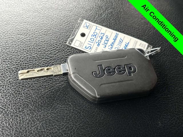 Used 2023 Jeep Wrangler Willys image 21