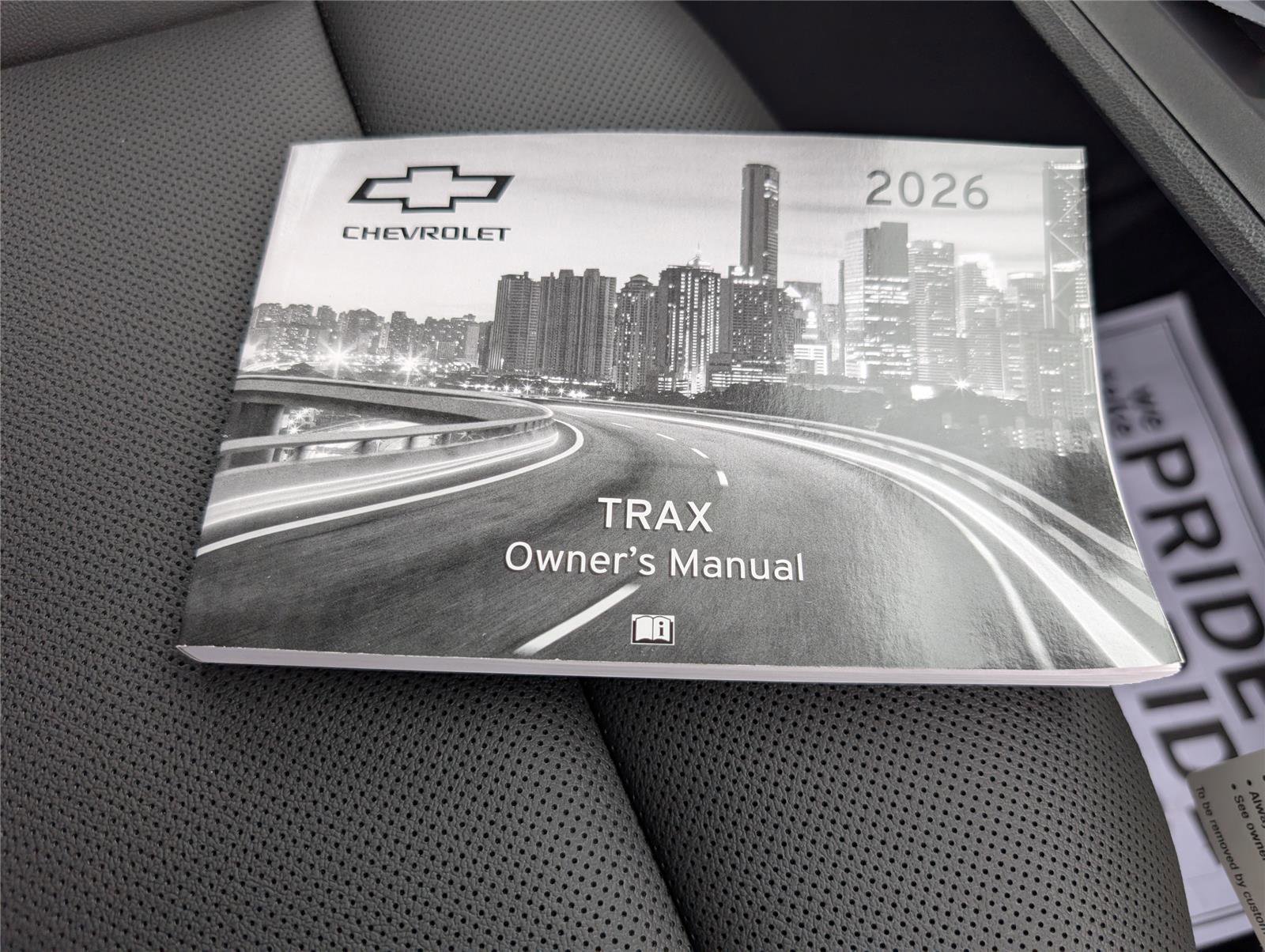 New 2026 Chevrolet Trax RS w/ Sunroof Package image 40