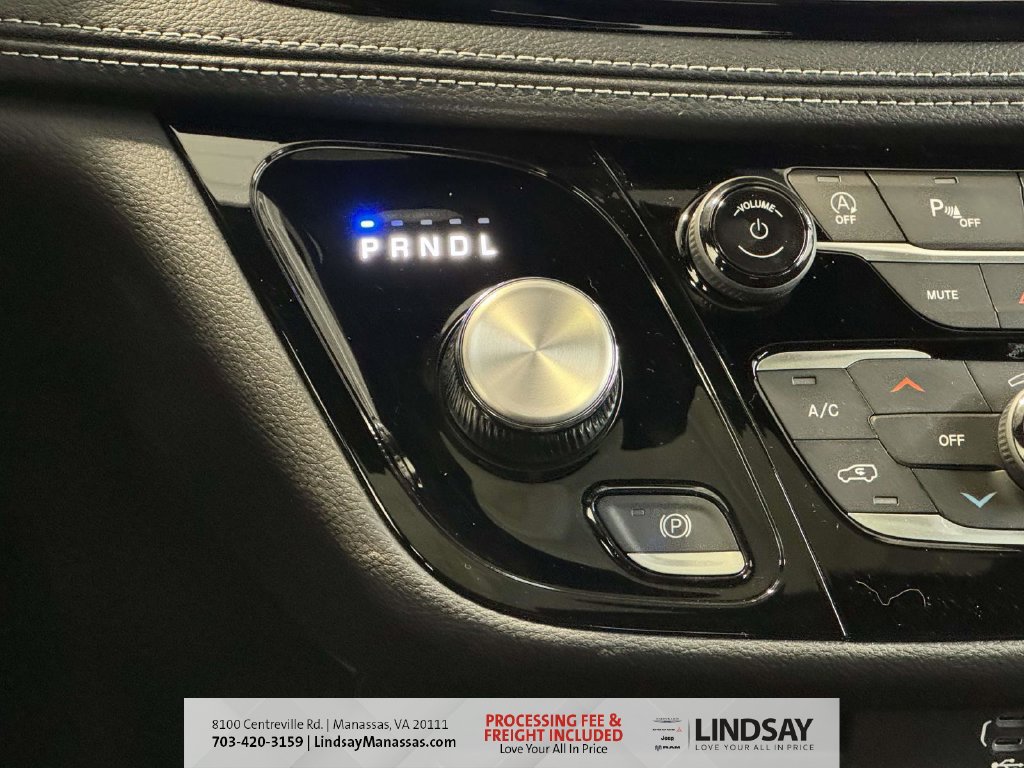 New 2026 Chrysler Pacifica Select w/ S Appearance Package FWD image 27