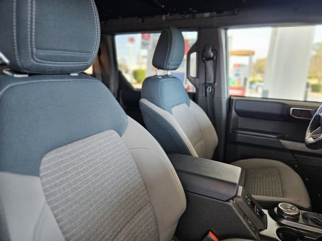 Used 2022 Ford Bronco Outer Banks image 14
