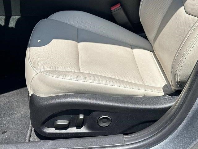 Certified 2023 Cadillac CT4 Premium Luxury AWD/4WD image 16