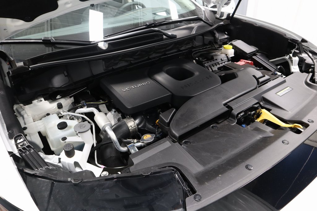 Certified 2025 Nissan Murano Platinum w/ Cargo Package image 17