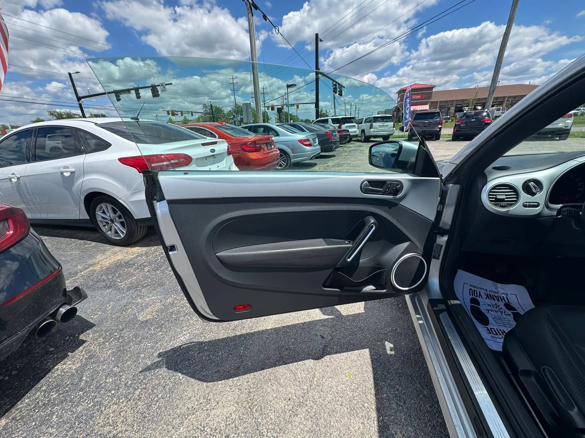 Used 2012 Volkswagen Beetle 2.5 FWD image 11