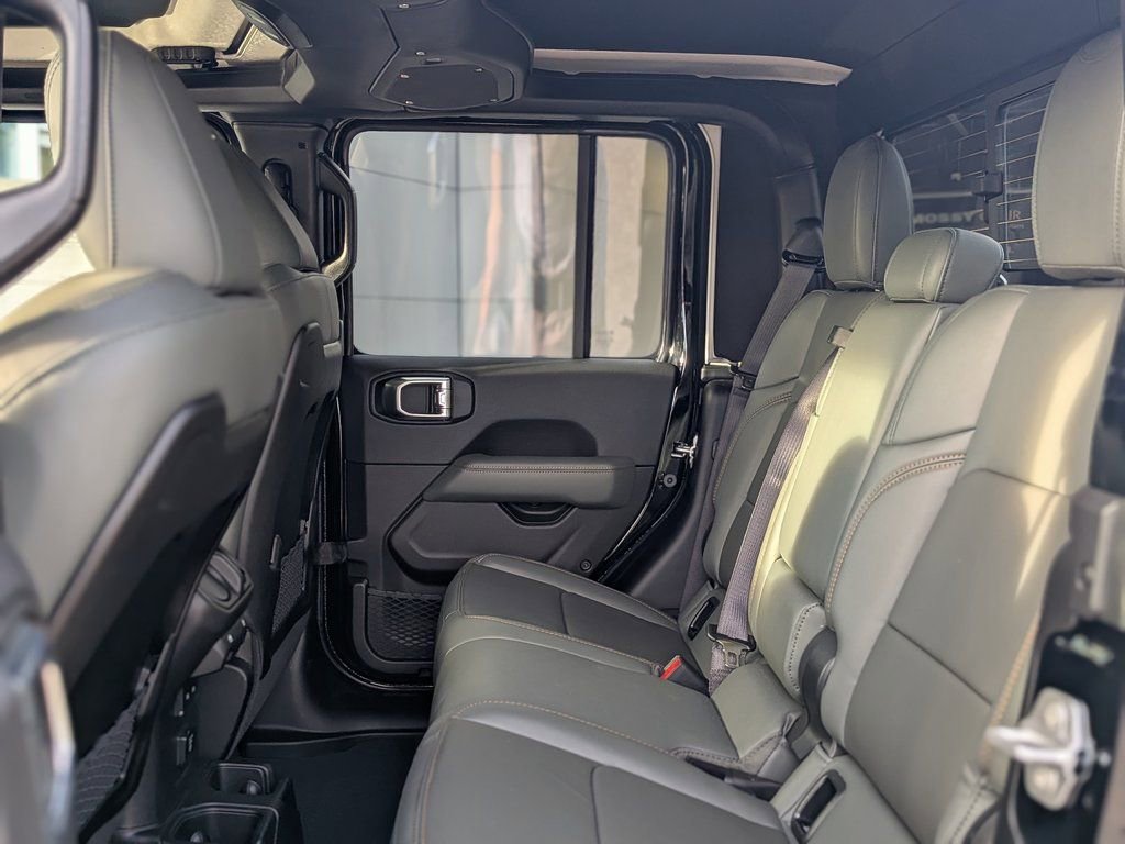 New 2026 Jeep Gladiator Mojave image 17