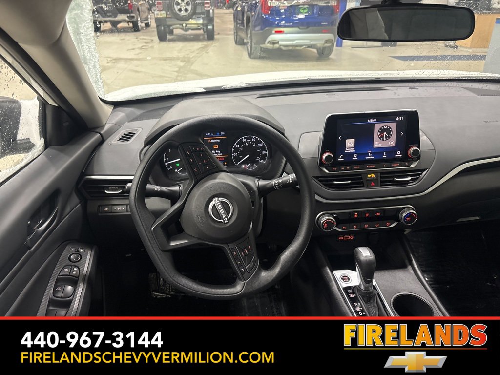 Used 2025 Nissan Altima 2.5 S image 37