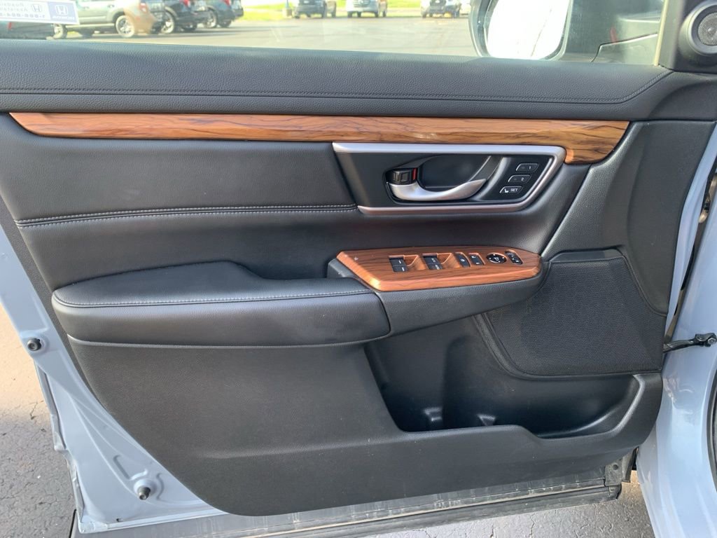 Used 2020 Honda CR-V Touring image 21