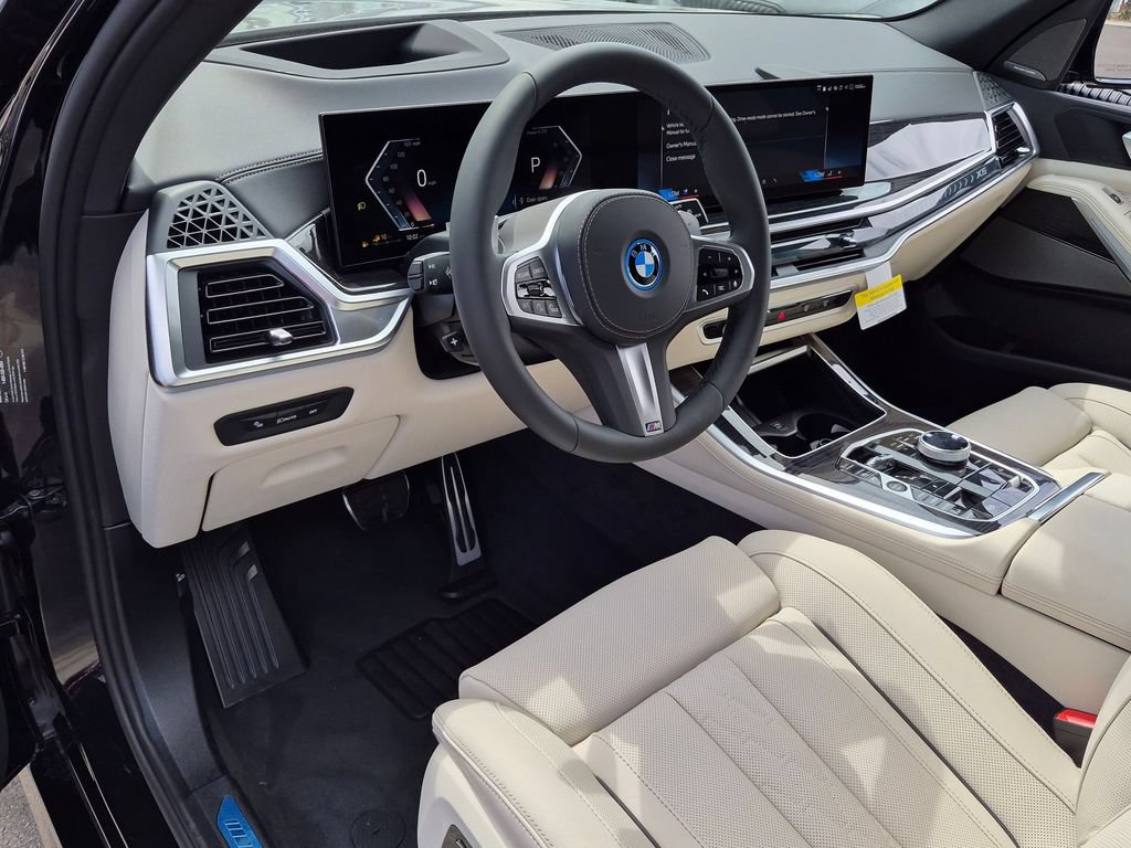 New 2026 BMW X5 xDrive50e w/ Executive Package AWD/4WD image 8